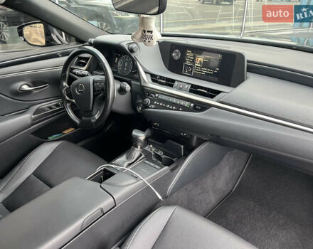 Лексус ЕС 2019 в Киеве на Automoto.ua Черный Лексус ЕС, объемом двигателя 2.5 л и пробегом 139 тыс. км за 29500 $, фото 15 на Automoto.ua