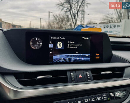 Черный Лексус ЕС, объемом двигателя 2.49 л и пробегом 151 тыс. км за 32500 $, фото 28 на Automoto.ua