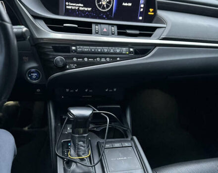 Черный Лексус ЕС, объемом двигателя 2.49 л и пробегом 62 тыс. км за 32000 $, фото 2 на Automoto.ua