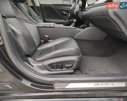 Черный Лексус ЕС, объемом двигателя 2.5 л и пробегом 195 тыс. км за 33500 $, фото 15 на Automoto.ua