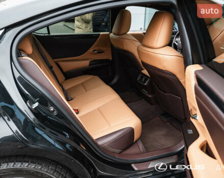 Черный Лексус ЕС, объемом двигателя 2.49 л и пробегом 43 тыс. км за 41000 $, фото 26 на Automoto.ua