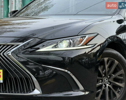 Черный Лексус ЕС, объемом двигателя 1.99 л и пробегом 59 тыс. км за 33999 $, фото 2 на Automoto.ua