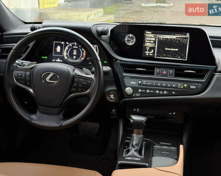 Черный Лексус ЕС, объемом двигателя 1.99 л и пробегом 59 тыс. км за 33999 $, фото 40 на Automoto.ua