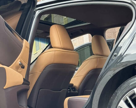 Чорний Лексус ЕС, об'ємом двигуна 2.5 л та пробігом 163 тис. км за 35800 $, фото 32 на Automoto.ua