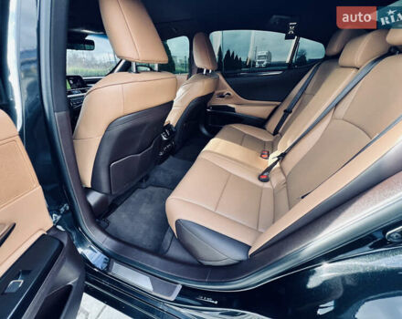 Чорний Лексус ЕС, об'ємом двигуна 2.49 л та пробігом 163 тис. км за 35000 $, фото 18 на Automoto.ua