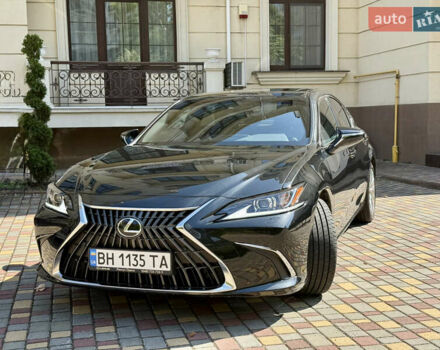 Черный Лексус ЕС, объемом двигателя 2.49 л и пробегом 38 тыс. км за 50500 $, фото 1 на Automoto.ua
