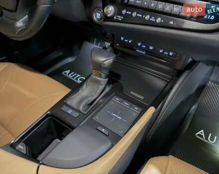 Черный Лексус ЕС, объемом двигателя 3.46 л и пробегом 50 тыс. км за 47500 $, фото 39 на Automoto.ua