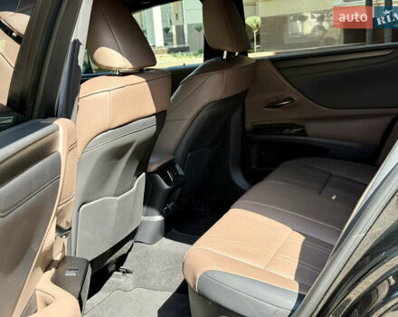 Черный Лексус ЕС, объемом двигателя 2.49 л и пробегом 38 тыс. км за 50500 $, фото 10 на Automoto.ua