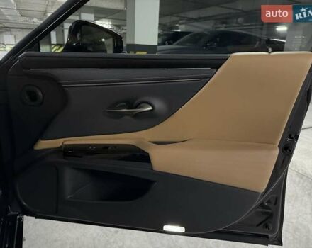 Черный Лексус ЕС, объемом двигателя 3.46 л и пробегом 50 тыс. км за 47500 $, фото 32 на Automoto.ua