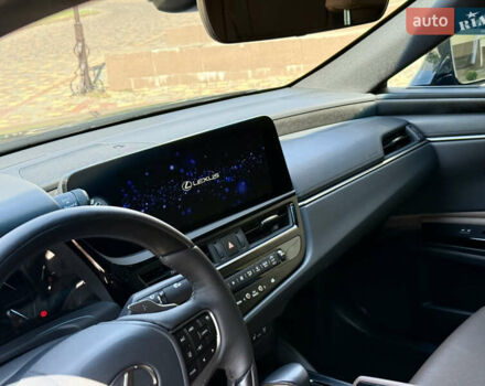 Черный Лексус ЕС, объемом двигателя 2.49 л и пробегом 38 тыс. км за 50500 $, фото 14 на Automoto.ua