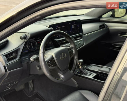 Чорний Лексус ЕС, об'ємом двигуна 2.49 л та пробігом 54 тис. км за 41900 $, фото 43 на Automoto.ua