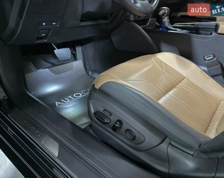 Черный Лексус ЕС, объемом двигателя 3.46 л и пробегом 50 тыс. км за 47500 $, фото 24 на Automoto.ua