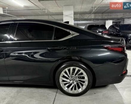 Черный Лексус ЕС, объемом двигателя 3.46 л и пробегом 50 тыс. км за 47500 $, фото 6 на Automoto.ua
