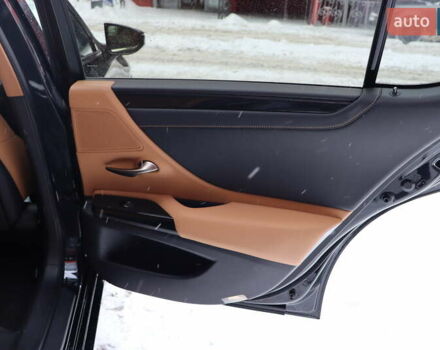 Чорний Лексус ЕС, об'ємом двигуна 2 л та пробігом 30 тис. км за 41400 $, фото 42 на Automoto.ua