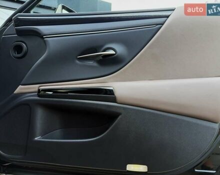 Лексус ЕС 2023 в Киеве на Automoto.ua Черный Лексус ЕС, объемом двигателя 2.49 л и пробегом 9 тыс. км за 50999 $, фото 31 на Automoto.ua