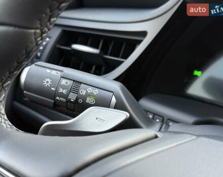 Лексус ЕС 2023 в Киеве на Automoto.ua Черный Лексус ЕС, объемом двигателя 2.49 л и пробегом 9 тыс. км за 50999 $, фото 44 на Automoto.ua