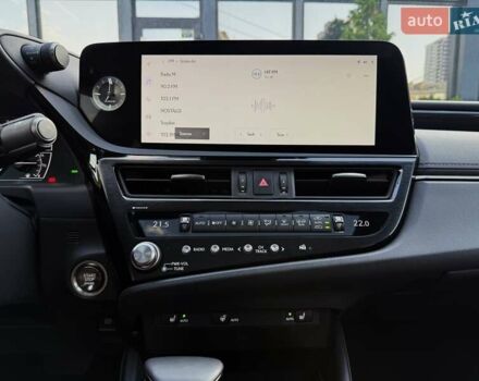 Лексус ЕС 2023 в Киеве на Automoto.ua Черный Лексус ЕС, объемом двигателя 2.49 л и пробегом 9 тыс. км за 50999 $, фото 37 на Automoto.ua