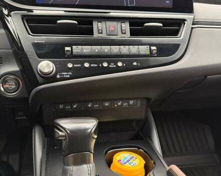 Черный Лексус ЕС, объемом двигателя 2.49 л и пробегом 65 тыс. км за 52000 $, фото 5 на Automoto.ua