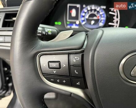 Чорний Лексус ЕС, об'ємом двигуна 2.49 л та пробігом 23 тис. км за 45900 $, фото 42 на Automoto.ua