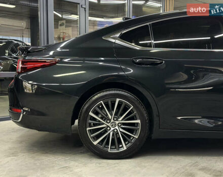 Чорний Лексус ЕС, об'ємом двигуна 2.49 л та пробігом 55 тис. км за 47900 $, фото 17 на Automoto.ua