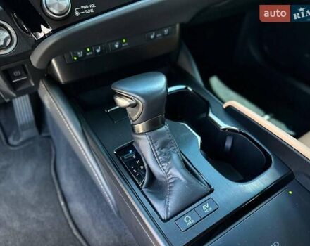 Чорний Лексус ЕС, об'ємом двигуна 2.49 л та пробігом 16 тис. км за 47000 $, фото 54 на Automoto.ua