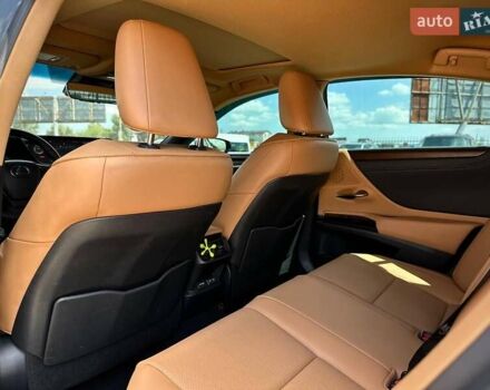Чорний Лексус ЕС, об'ємом двигуна 2.49 л та пробігом 16 тис. км за 47000 $, фото 64 на Automoto.ua