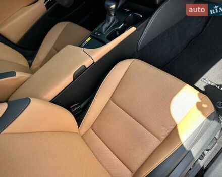 Чорний Лексус ЕС, об'ємом двигуна 2.49 л та пробігом 16 тис. км за 47000 $, фото 60 на Automoto.ua