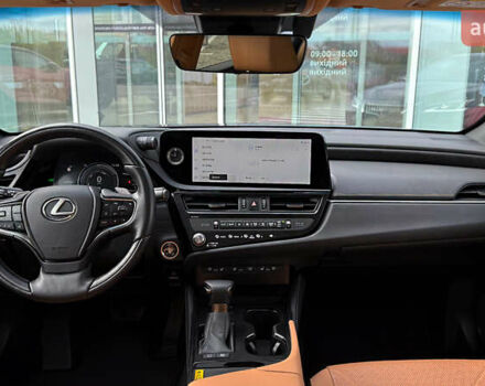 Черный Лексус ЕС, объемом двигателя 2.49 л и пробегом 18 тыс. км за 56500 $, фото 7 на Automoto.ua