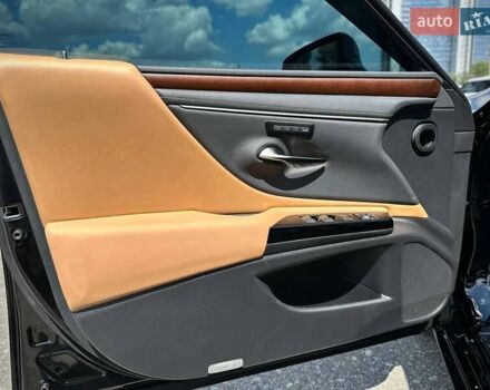 Чорний Лексус ЕС, об'ємом двигуна 2.49 л та пробігом 16 тис. км за 47000 $, фото 37 на Automoto.ua