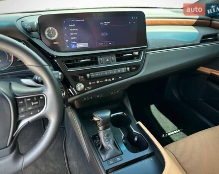 Чорний Лексус ЕС, об'ємом двигуна 2.49 л та пробігом 16 тис. км за 47000 $, фото 44 на Automoto.ua