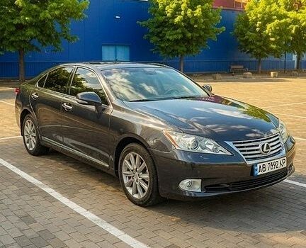 Черный Лексус ЕС, объемом двигателя 3.5 л и пробегом 350 тыс. км за 11300 $, фото 1 на Automoto.ua