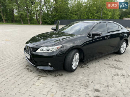 Лексус ЕС 2013 у Чернівцях на Automoto.ua Чорний Лексус ЕС, об'ємом двигуна 3.44 л та пробігом 238 тис. км за 16800 $, фото 1 на Automoto.ua
