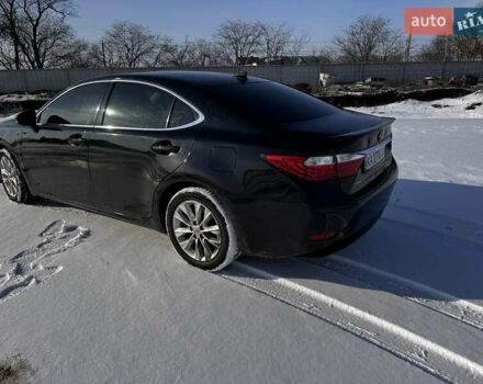 Черный Лексус ЕС, объемом двигателя 2.5 л и пробегом 250 тыс. км за 11900 $, фото 1 на Automoto.ua