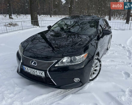 Черный Лексус ЕС, объемом двигателя 2.5 л и пробегом 220 тыс. км за 16100 $, фото 1 на Automoto.ua