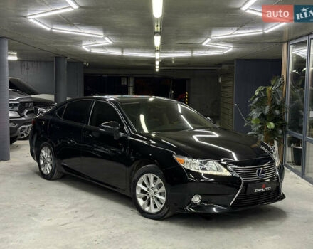Черный Лексус ЕС, объемом двигателя 2.5 л и пробегом 115 тыс. км за 22900 $, фото 1 на Automoto.ua