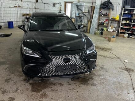 Лексус ЕС 2019 в Киеве на Automoto.ua Черный Лексус ЕС, объемом двигателя 2.5 л и пробегом 50 тыс. км за 27000 $, фото 1 на Automoto.ua