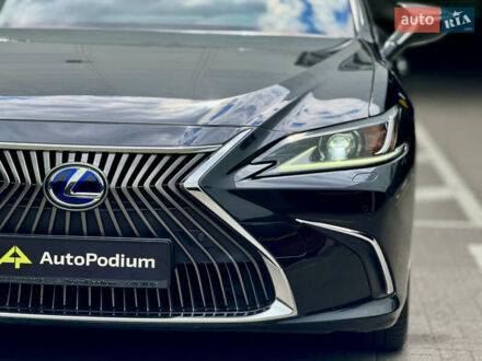Лексус ЕС 2019 в Киеве на Automoto.ua Черный Лексус ЕС, объемом двигателя 2.5 л и пробегом 149 тыс. км за 29999 $, фото 1 на Automoto.ua