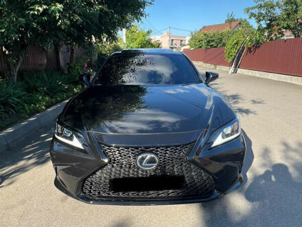 Лексус ЕС 2019 в Киеве на Automoto.ua Черный Лексус ЕС, объемом двигателя 2.5 л и пробегом 130 тыс. км за 33000 $, фото 1 на Automoto.ua
