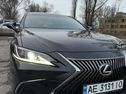 Лексус ЕС 2019 у Покров (Орджонікідзе) на Automoto.ua Чорний Лексус ЕС, об'ємом двигуна 2.49 л та пробігом 116 тис. км за 34950 $, фото 1 на Automoto.ua