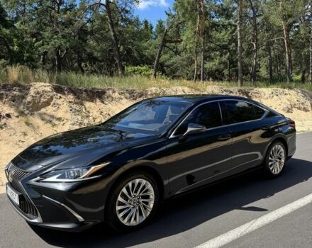 Черный Лексус ЕС, объемом двигателя 2.5 л и пробегом 132 тыс. км за 31500 $, фото 1 на Automoto.ua