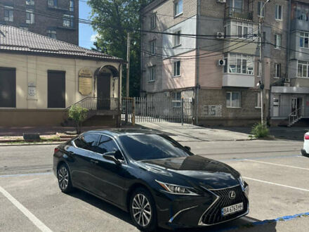 Черный Лексус ЕС, объемом двигателя 1.99 л и пробегом 33 тыс. км за 42000 $, фото 1 на Automoto.ua