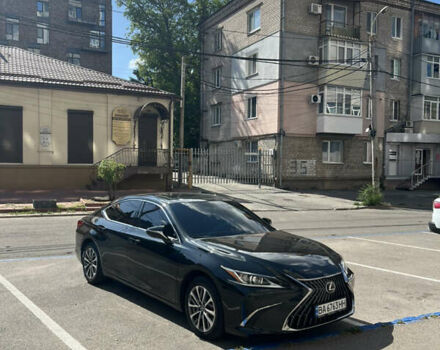 Черный Лексус ЕС, объемом двигателя 1.99 л и пробегом 33 тыс. км за 42000 $, фото 1 на Automoto.ua