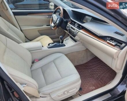 Коричневый Лексус ЕС, объемом двигателя 2.49 л и пробегом 178 тыс. км за 17000 $, фото 6 на Automoto.ua