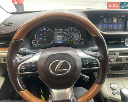 Лексус ЕС 2015 в Киеве на Automoto.ua Коричневый Лексус ЕС, объемом двигателя 2.49 л и пробегом 132 тыс. км за 20500 $, фото 16 на Automoto.ua