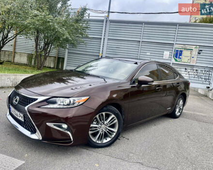 Лексус ЕС 2015 в Киеве на Automoto.ua Коричневый Лексус ЕС, объемом двигателя 2.49 л и пробегом 132 тыс. км за 20500 $, фото 4 на Automoto.ua