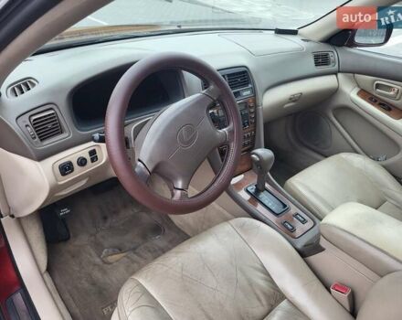Красный Лексус ЕС, объемом двигателя 3 л и пробегом 400 тыс. км за 15000 $, фото 5 на Automoto.ua