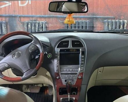Красный Лексус ЕС, объемом двигателя 3.5 л и пробегом 331 тыс. км за 10500 $, фото 7 на Automoto.ua
