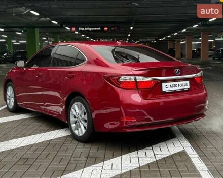 Красный Лексус ЕС, объемом двигателя 2.49 л и пробегом 300 тыс. км за 14990 $, фото 4 на Automoto.ua