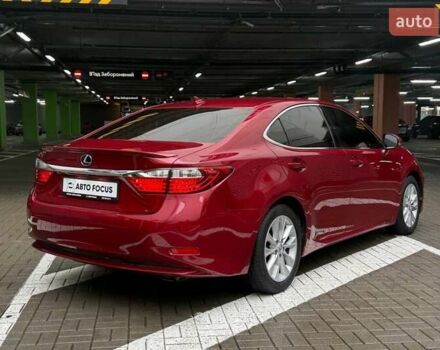 Красный Лексус ЕС, объемом двигателя 2.49 л и пробегом 300 тыс. км за 14990 $, фото 6 на Automoto.ua