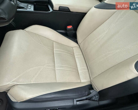 Красный Лексус ЕС, объемом двигателя 2.49 л и пробегом 56 тыс. км за 37499 $, фото 11 на Automoto.ua